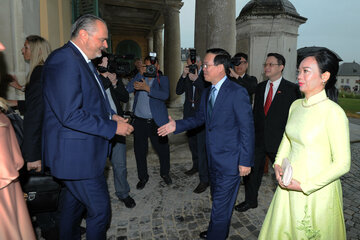 LH Hans Peter Doskozil und Gattin Julia empfingen den Staatspräsidenten der Sozialistischen Republik Vietnam, Herrn Vo Van Thuong und seine Gattin Phan Thi Thanh Tam zu einem offiziellen Besuch im Burgenland