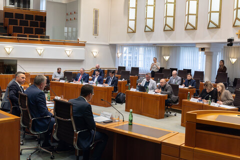 In Eisenstadt und Donnerskirchen tagt am 21. und 22. Oktober die WINE Intergroup, der Zusammenschluss europäischer Weinregionen auf Ebene des Europäischen Ausschusses der Regionen.