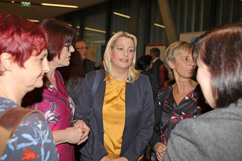 Diskutierten über die Erwachsenenbildung im Digitalen Zeitalter: Mag.a Kathrin Weinelt, Bildung Burgenland, Medien-Expertin Dr.in Martina Kainz, MSc, Bildungslandesrätin Mag.a (FH) Daniela Winkler und BUKEP-Vorsitzende Dr.in Christine Teuschler