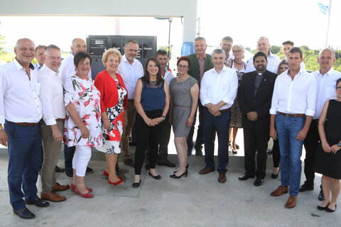 Landestankstelle in St. Michael offiziell eröffnet