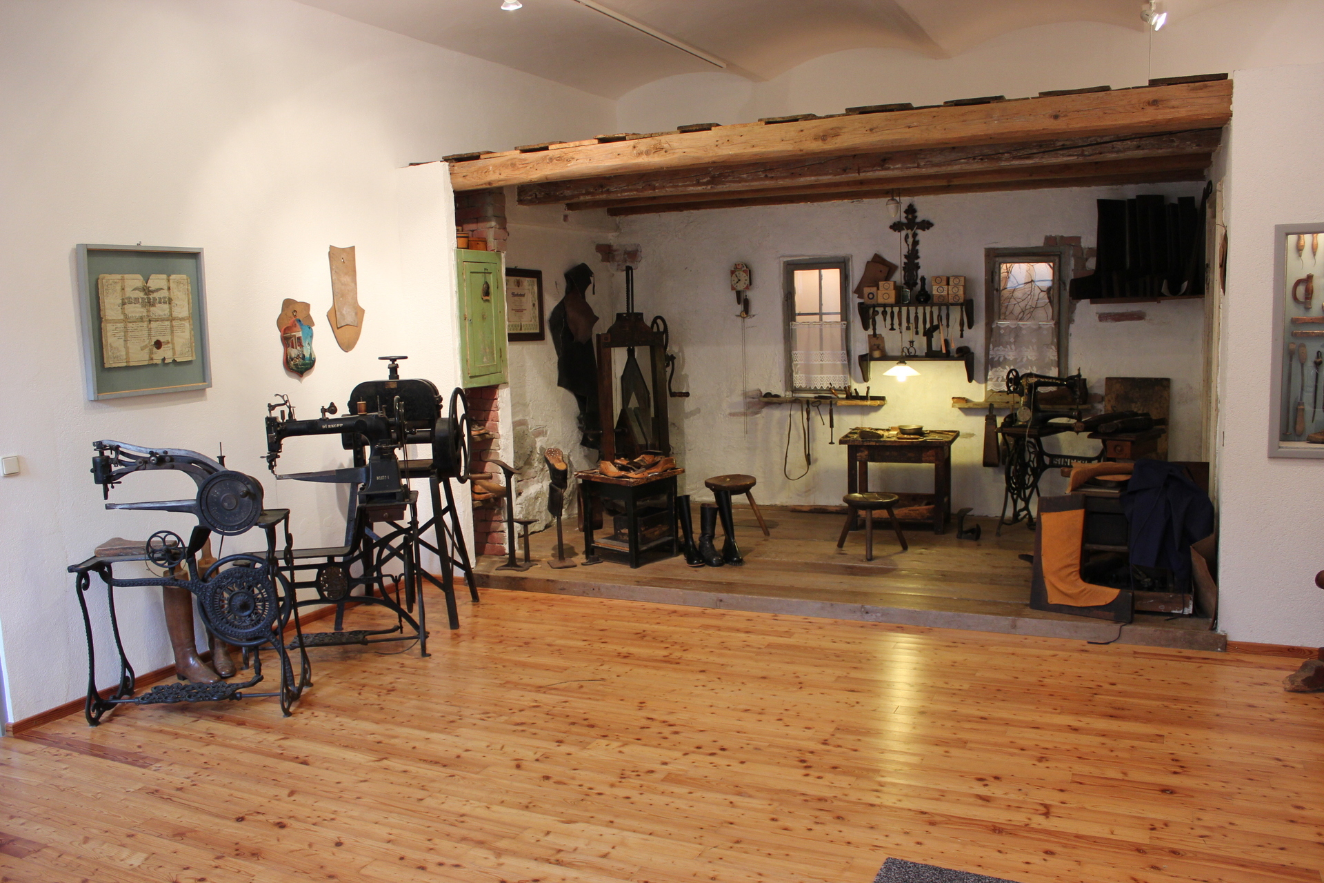 Stiefelmachermuseum Rechnitz Stiefelmachermuseum Rechnitz