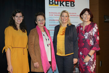 Diskutierten über die Erwachsenenbildung im Digitalen Zeitalter: Mag.a Kathrin Weinelt, Bildung Burgenland, Medien-Expertin Dr.in Martina Kainz, MSc, Bildungslandesrätin Mag.a (FH) Daniela Winkler und BUKEP-Vorsitzende Dr.in Christine Teuschler