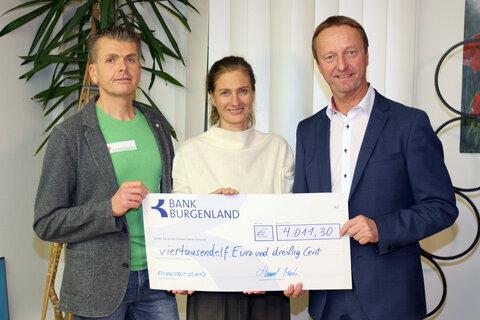 Ultraläufer Martin Trimmel, die geschäftsführende Landesvorsitzende von MOKI Burgenland Doris Zoder-Spalek, MBA, und Landeshauptmann-Stellvertreter Johann Tschürtz