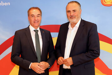 Landeshauptmann Mag. Hans Peter Doskozil und Landesrat Dr. Leonhard Schneemann