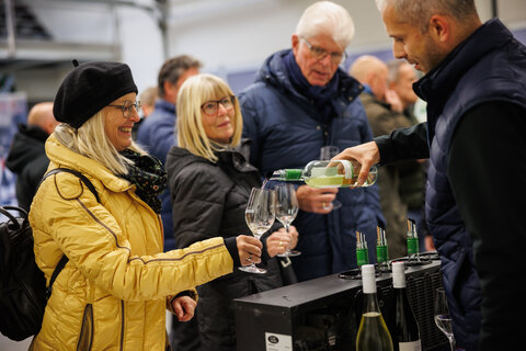 Nach zahlreichen Wein- und Kulinarikveranstaltungen laden nun offene Kellertüren und junge Weine zum Herbstfinale im ganzen Burgenland ein.