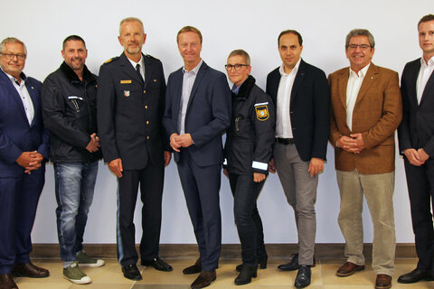 Delegationsbesuch in Bayern: Mag. Herbert Wagner, Wagner Sicherheit GmbH, Michael Toppmann, Bayrische Sicherheitswacht, Polizei-Vizepräsident Thomas Schöniger, Leiter bayernweite Arbeitsgruppe Sicherheitswacht, Landeshauptmann-Stellvertreter Tschürtz, Magdalena Remling, Bayrische Sicherheitswacht, DI Christian Spuller, GF Landessicherheitszentrale, Robert Hausmann, Leitender Polizeidirektor des Polizeipräsidiums Oberpfalz, und Mag. Thomas Grandits, Büroleiter Landeshauptmann-Stellvertreter Tschürtz