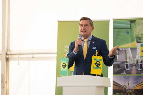 Bundesminister KommR Peter Hanke