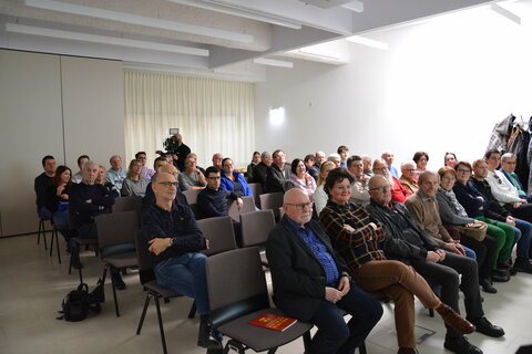 Besucher beim Landeskundlichen Diskussionsnachmittag