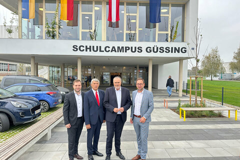Landeshauptmann Hans Peter Doskozil bei der Eröffnung des Schulcampus Güssing