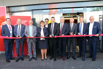 Feierliche Eröffnung der Generali Landesdirektion Burgenland im Beisein von Wirtschaftslandesrat Dr. Leonhard Schneemann, Generali CEO Gregor Pilgram, Generali CSMO Arno Schuchter, Reinhard Pohn, Regionaldirektor für Wien, Niederösterreich und Burgenland, sowie zahlreichen weiteren Gästen aus Wirtschaft und Politik