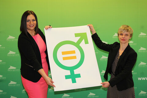 Kick-Off für Burgenländische Frauenstrategie: LH-Stv.in Astrid Eisenkopf und DIin Elke Szalai, Projektverantwortliche FH Burgenland