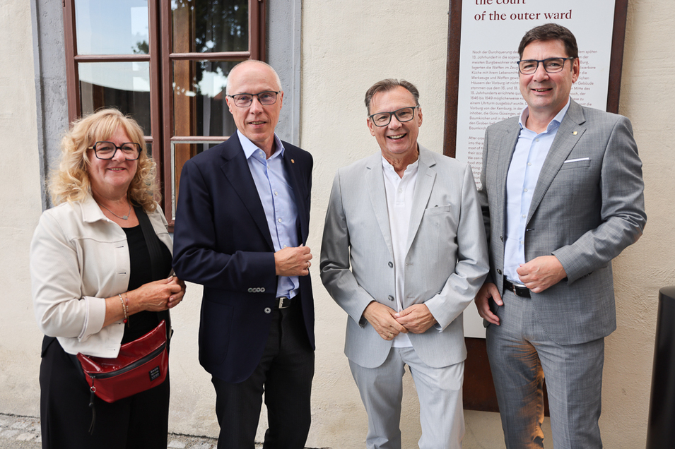 50 Jahre Burgenlandstiftung Theodor Kery - Preisverleihung auf Burg Schlaining