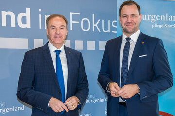 Soziallandesrat Dr. Leonhard Schneemann und Mag. Dr. Johannes Zsifkovits, Geschäftsführer Pflegeservice Burgenland GmbH (PSB).