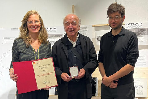 Landeshauptmann-Stellvertreterin Anja Haider-Wallner, Kurt Smetana und Nikolaus Gartner, Leiter des Architekturraums