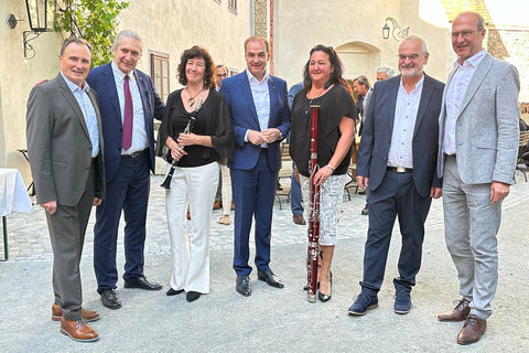 Helmut Bieler, Landespräsident des Pensionistenverbandes Burgenland, KLANGfrühling-Intendant Gerhard Krammer, Landesrat Dr. Leonhard Schneemann, Thomas Monetti und KLANGfrühling-Geschäftsführer Werner Glösl.