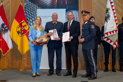 LAndesrätin Daniela Winkler bei der Ausmusterung von 39 Polizisten und der Eröffnung des Cybercrim-Trainingcenters in eisenstadt