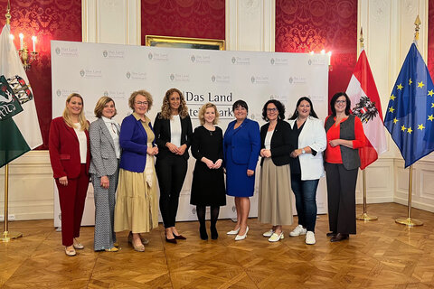 Landesrätin Daniela Winkler (links im Bild) nahm in Graz an der Landesfrauenreferentinnenkonferenz teil.