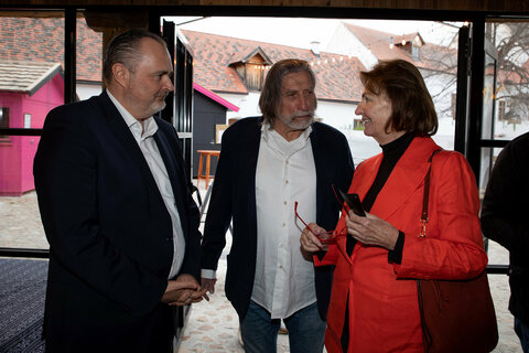 Regisseurin Anna Maria Sigmund, Norbert Blecha und Landeshauptmann Hans Peter Doskozil