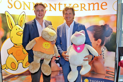Wirtschaftslandesrat Alexander Petschnig und Thermengeschäftsführer Werner Cerruti präsentierten Tourismusergebnisse und den Stand der Investitionen in der Therme und im Hotel Sonnenpark