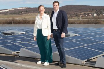 Landeshauptmann-Stellvertreterin Anja Haider-Wallner und Landesrat Stefan Kaineder fordern anlässlich des Weltfrauentages ein Ende der Preisdiskriminierung von Frauen.