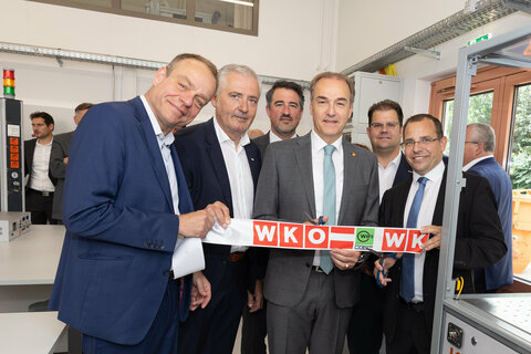 Landesrat Schneemann und Wirtschaftskammerpräsident Wirth eröffnen die neue Zukunftswerkstatt im WIFI-Burgenland