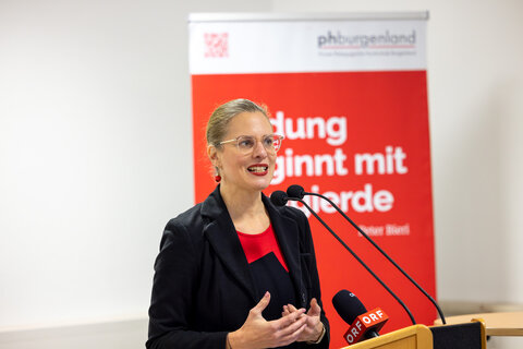 Landeshauptmann-Stellvertreterin Anja Haider-Wallner bei ihrer Festansprache.