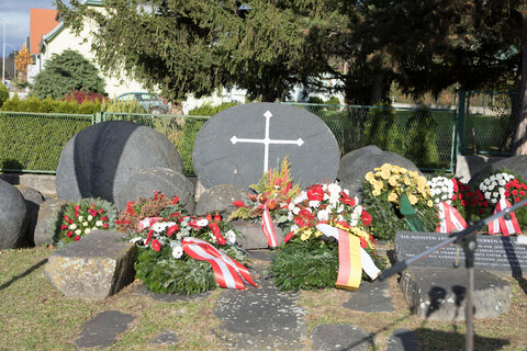 Mahnmal für Roma und Sinti in Lackenbach.