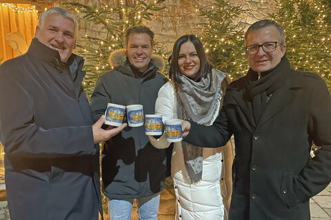 Landeshauptmann-Stellvertreterin Astrid Eisenkopf (2.v.r.) eröffnete gemeinsam mit Bürgermeister Mag. Gerold Stagl, Burgenland Tourismus GmbH-Geschäftsführer Didi Tunkel und Landtagsabgeordneter, Bürgermeister von Oggau Thomas Schmid (v.l.) die 9. Ruster Adventmeile.