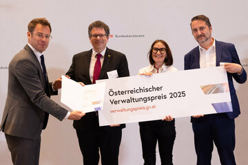 Sektionsleiter Mag. Andreas Buchta-Kadanka, der Sektion III „Öffentlicher Dienst und Verwaltungsinnovation“ des Bundeskanzleramtes, Dr. Stefan Kirschner, Referat EU und Additionalität der Abteilung 9 – EU, Gesellschaft und Förderwesen, Mag.a Andrea Lorenschitz, Hauptreferatsleiterin in der Abteilung 3 - Finanzen und Mag. Bernhard Ozlsberger, BA, Abteilungsvorstand der Abteilung 2 – Landesplanung, Gemeinden und Wirtschaft