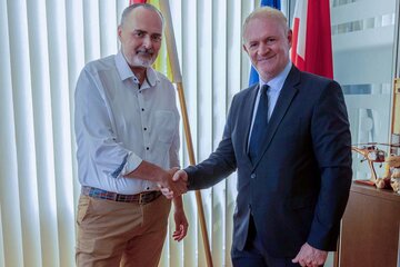 Landeshauptmann Hans Peter Doskozil und Geschäftsführer Johannes Stipsits wollen das Burgenland zum attraktivsten Wirtschaftsstandort Österreichs machen.