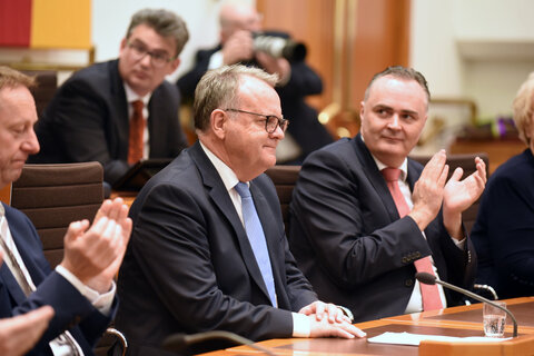 Landeshauptmann a.D. Hans Niessl mit Landeshauptmann Hans Peter Doskozil