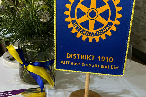 Rotary-Wimpel.
