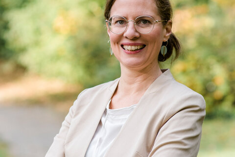 Portraitfoto von Landeshauptmann-Stellvertreterin Anja Haider-Wallner.