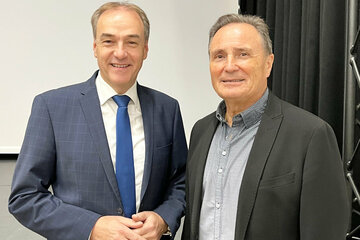 Landesrat Dr. Leonhard Schneemann und der Vorsitzende des Landesseniorenbeirates LR a.D. Helmut Bieler