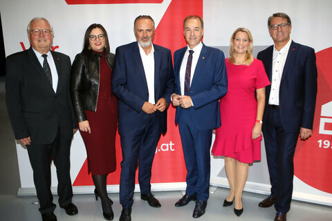 OSG-Aufsichtsrats-Vorsitzender DI Johann Schmidt, LH-Stv. Mag.a Astrid Eisenkopf, LH Hans Peter Doskozil, LR Dr. Leonhard Schneemann, LR Mag.a (FH) Daniela Winkler und OSG-Direktor Dr. Alfred Kollar