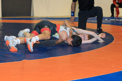 pektakuläre Kämpfe, voller Einsatz: die Nachwuchsathlet*innen zeigten ihr Können