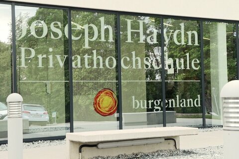 Joseph Haydn Privathochschule für Musik - offizielle Eröffnung