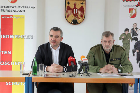 Feuerwehrreferent LR Heinrich Dorner und Landesfeuerwehrkommandant LBD Ing. Alois Kögl zogen Bilanz des Jahres 2019 und gaben einen Ausblick auf 2020