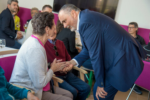 Landeshauptmann Mag. Hans Peter Doskozil bei der Eröffnung des Pflegekompetenzzentrums Zurndorf.