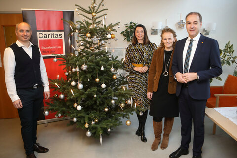 Besuch Caritas Haus Lisa Deutschkreutz: Leitung Björn Förster, Caritas Burgenland Direktorin Melanie Balaskovics, Bereichsleitung Pflege Petra Sulzbacher und Landesrat Dr. Leonhard Schneemann (v.l.)