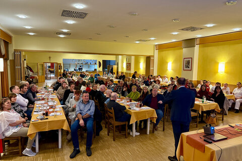 Landesrat Dr. Leonhard Schneemann besuchte im Zuge seiner Infotour alle 28 Regionen. Er zieht eine erfolgreiche Bilanz nach den Informationsveranstaltungen.