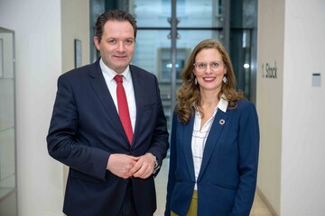 Bundesminister Norbert Totschnig und LH-Stv.in Anja Haider-Wallner sind sich einig, dass die Novelle des Nationalparkgesetzes den Nationalpark zukunftsfit aufstellt