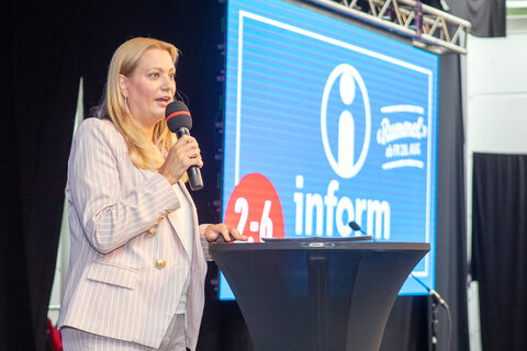 Landesrätin Daniela Winkler bei ihrer Festansprache.