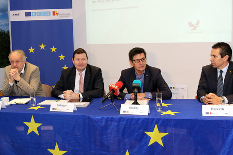 Mag. Andreas Kreutzer, GF Kreutzer, Fischer & Partner mit Prof. Dr. Martin Selmayr, Leiter der Vertretung der Europäischen Kommission in Österreich, Landesrat Christian Illedits, Vertreter des Landes im EU Ausschuss der Regionen und Mag. (FH) Harald Horvath, GF Regionalmanagement Burgenland GmbH