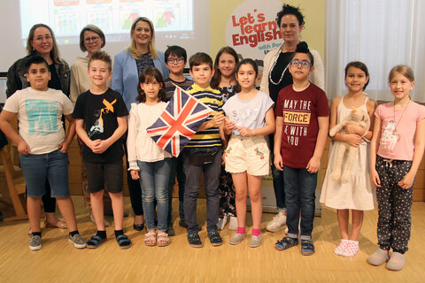 Englisch in der Volksschule mit Landesrätin Winkler
