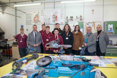 Besuch in der Werkstatt der LWFS
