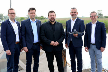 Landesrat Heinrich Dorner präsentiert den Einsatz von Künstlicher Intelligenz zum Schutz des Neusiedler Sees