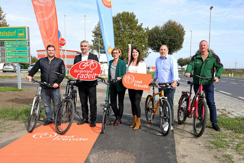 Landesrat Dorner: Wichtiger Radweg-Lückenschluss zum Gewerbegebiet Pöttelsdorf umgesetzt