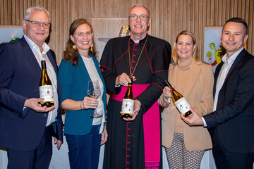 Eisenstadts Bürgermeister LAbg. Thomas Steiner, Landeshauptmann-Stellvertreterin Anja Haider-Wallner, Bischof Ägidius Zsifkovics, Landesrätin Daniela Winkler und LAbg. Robert Hergovich.