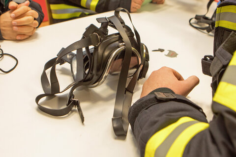 Landesrat Feuerwehrreferent Mag. Heinrich Dorner besuchte die Feuerwehrfrauen und Feuerwehrmänner des Bezirkes Oberpullendorf bei ihrer Atemschutzleistungsprüfung in Piringsdorf.